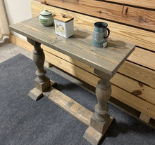 Load image into Gallery viewer, Turned Leg Wooden Console Table: Classic Gray Farmhouse Entryway Decor