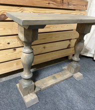 Load image into Gallery viewer, Turned Leg Wooden Console Table: Classic Gray Farmhouse Entryway Decor