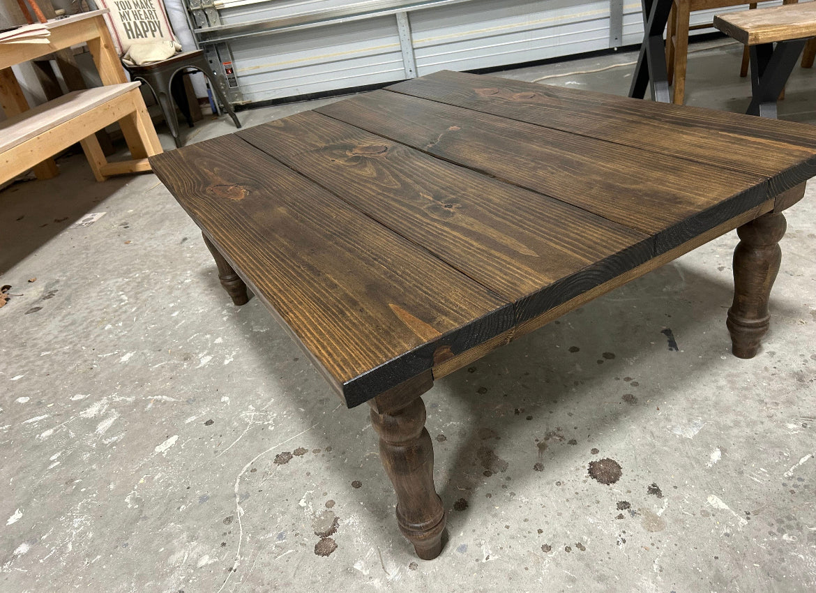 Large Farmhouse Turned Leg Coffee Table Dark Walnut