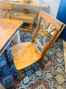 5ft Classic Farmhouse Table with X Back Chairs and Bench (Early American, White)