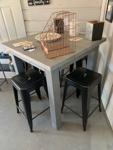 Counter Height Farmhouse Table with Stools (Classic Gray)