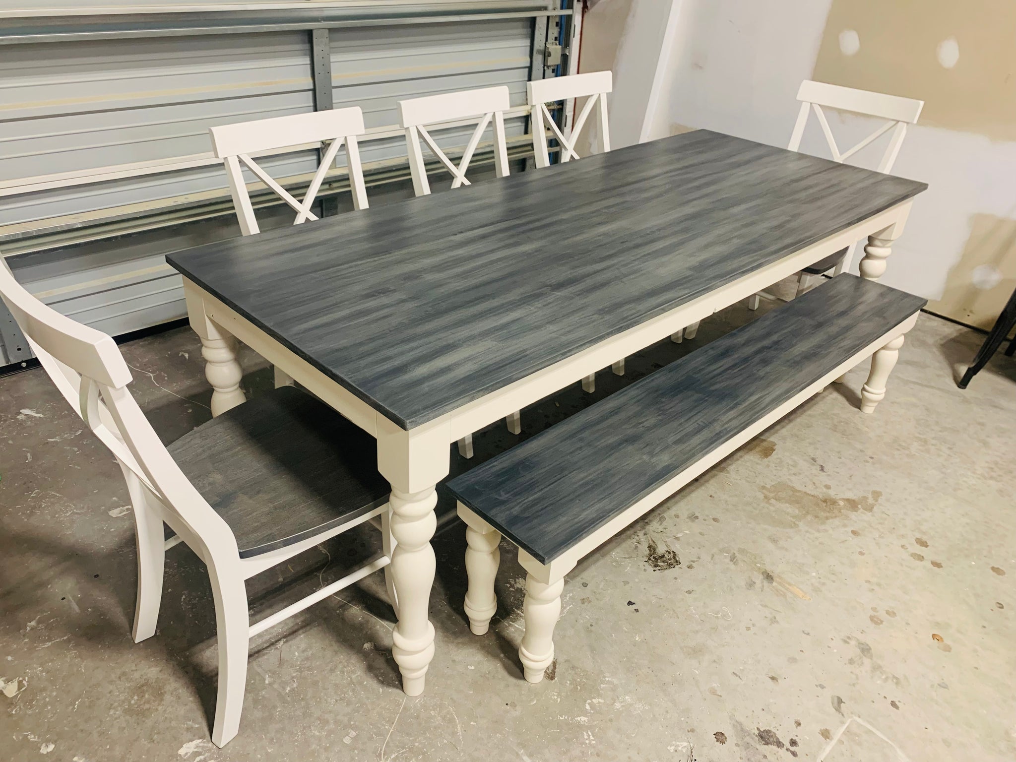7ft Turned Leg Farmhouse Table with Bench and Chairs Carbon Gray White