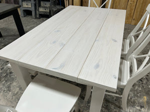 5ft Classic Farmhouse Table with Bench and Chairs (White)